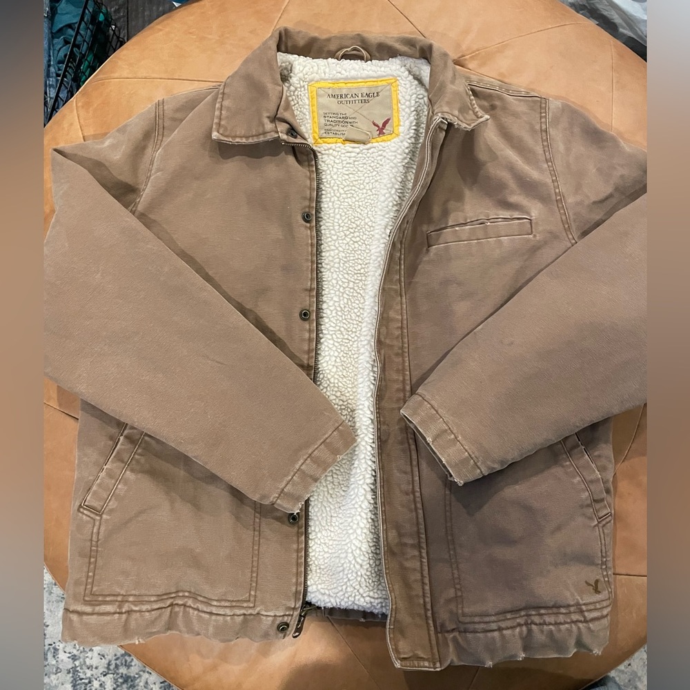 tan american eagle sherpa lined jacket size medium